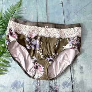 Cacique 18/20 Full Brief‎ Panty | Army Green Floral Print Panties NWOT